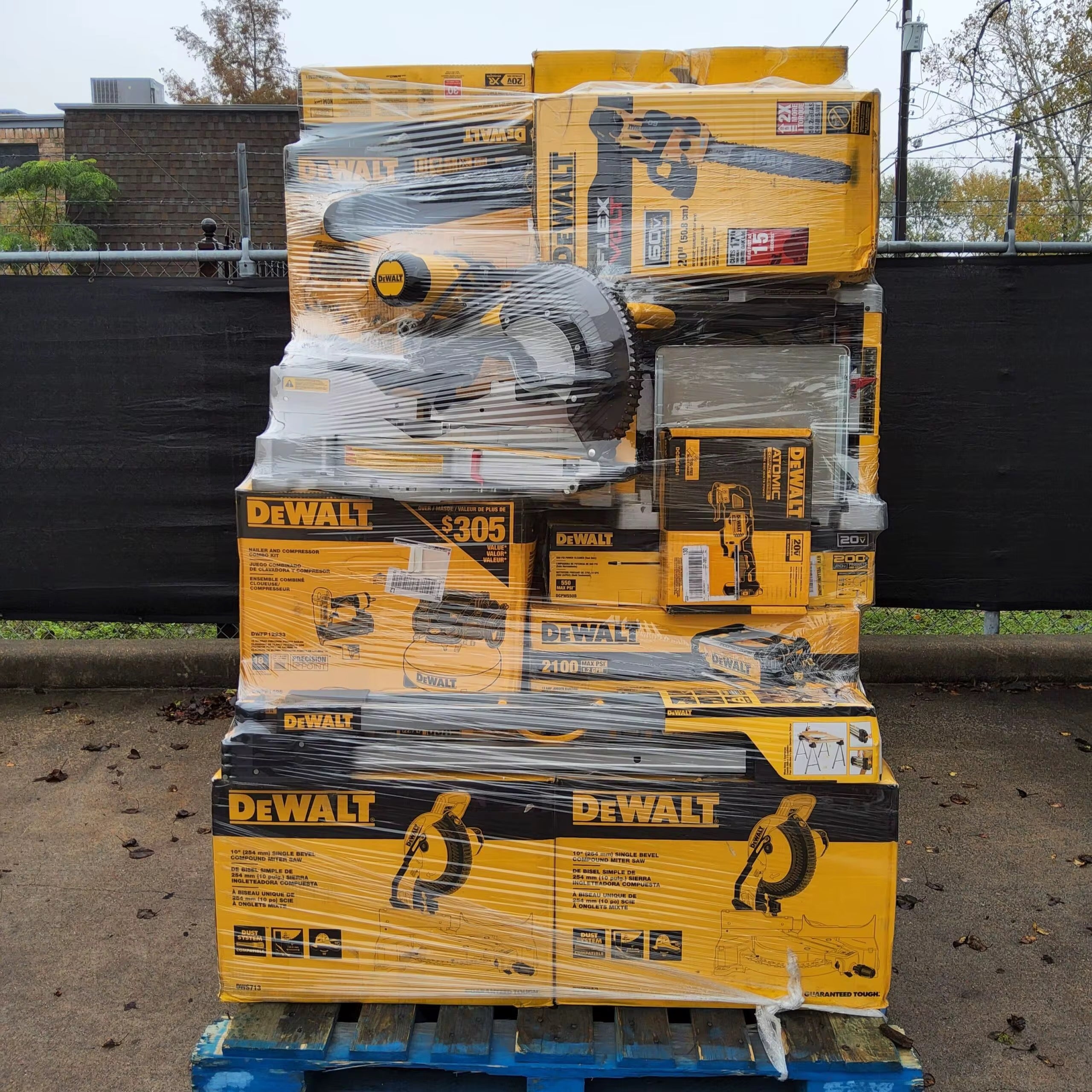 Pallet Load of Mixed Dewalt Tools