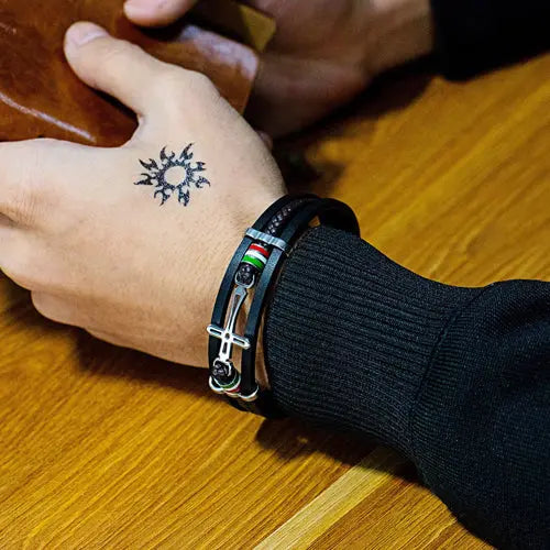 Multi Layer Leather Stainless Steel Cross Glen Ogal